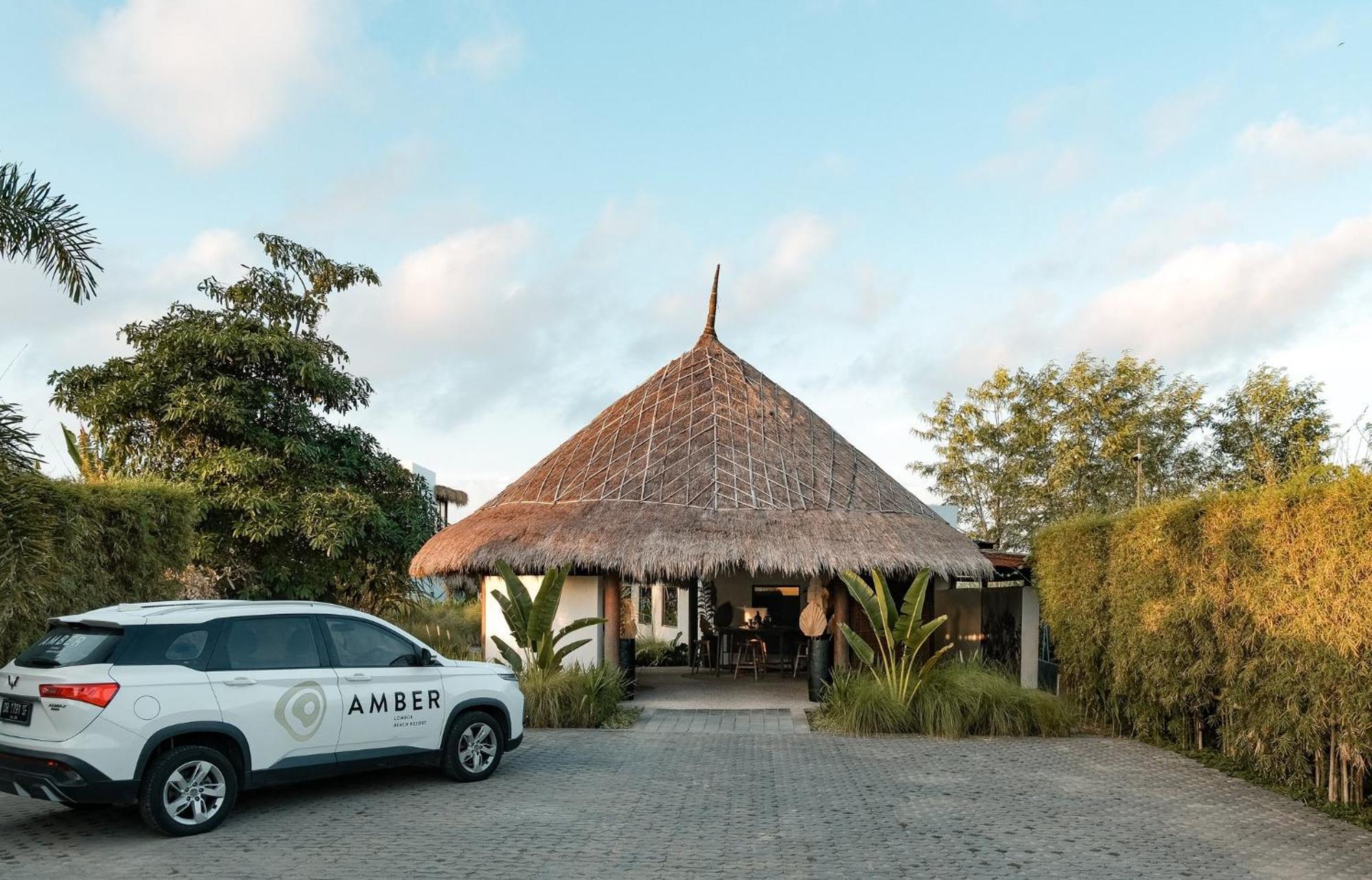 Amber Lombok Beach Resort Selong Belanak Eksteriør bilde